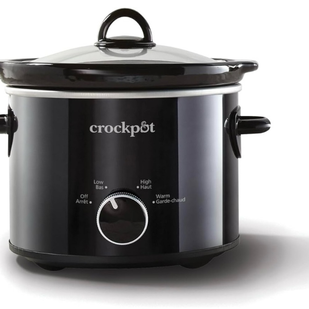 Crock-Pot Slow Cooker in Black 2QT